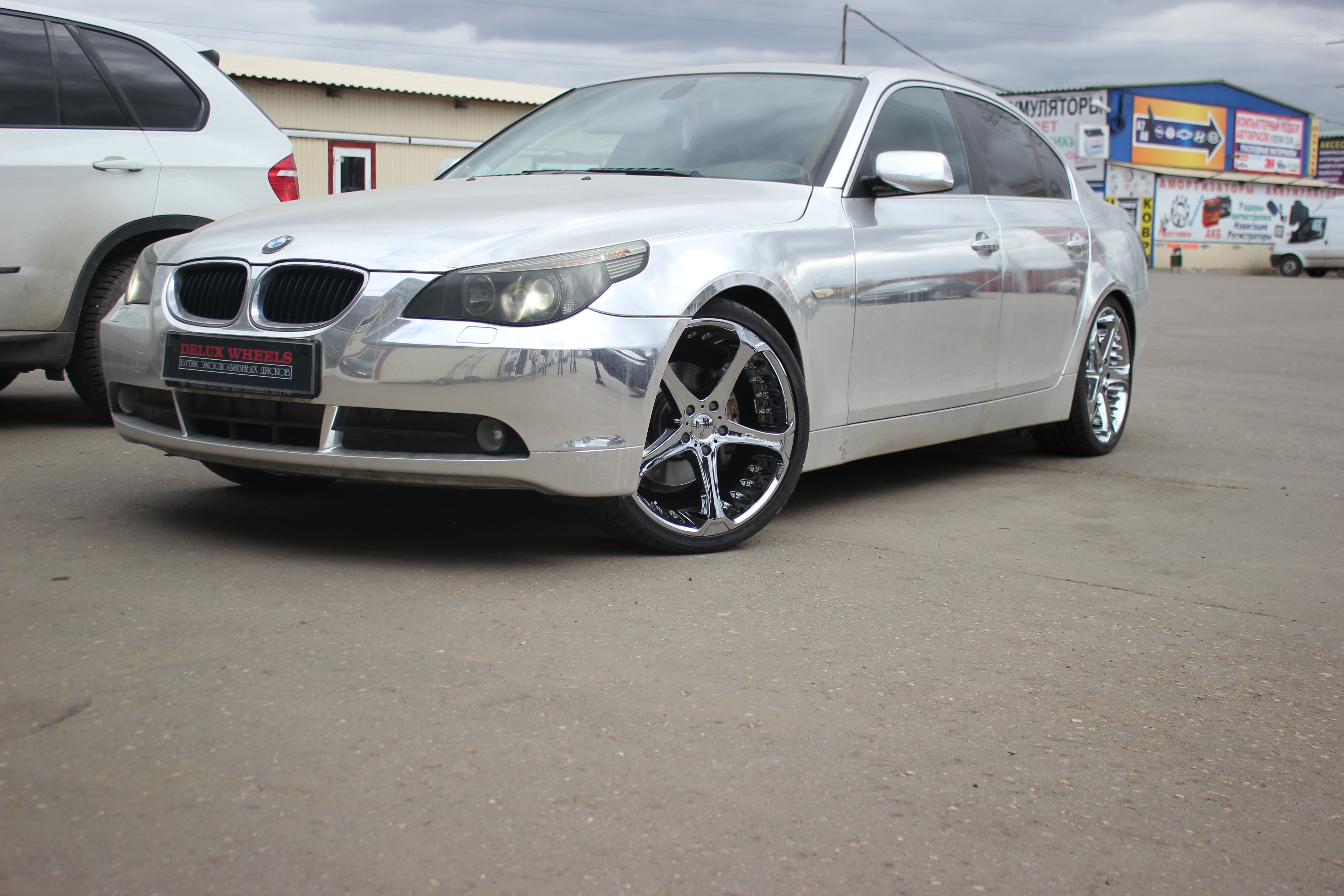 Giovanna Dalar-5 Chrome 20X8,5 on BMW 5 Series E60